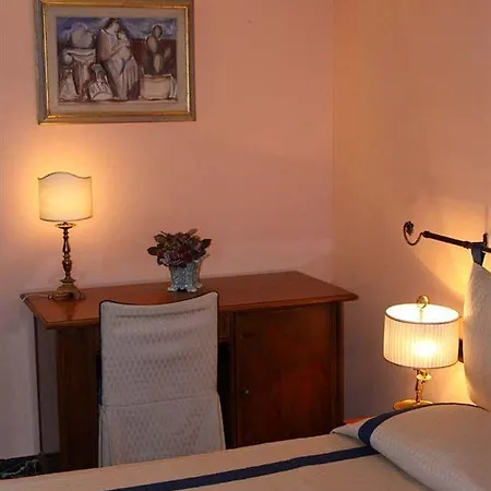 فندق مبيت وإفطار Residenza Cantagalli 2*
